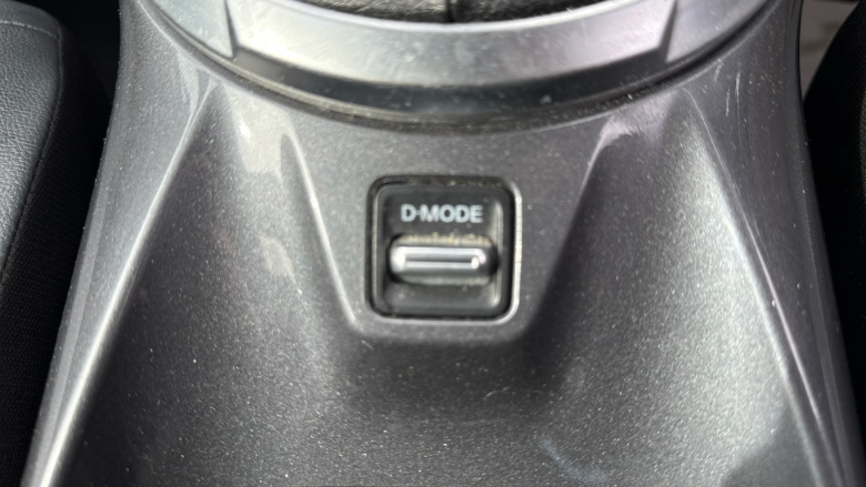 Nissan Juke 1.0 DiG-T 114 N-Connecta 5dr Petrol Hatchback